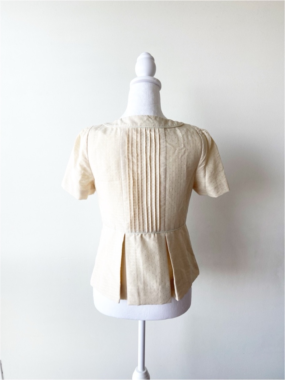 Floreat Cream Button Up Short Sleeve Women's Top Size 0 - Picture 3 of 8